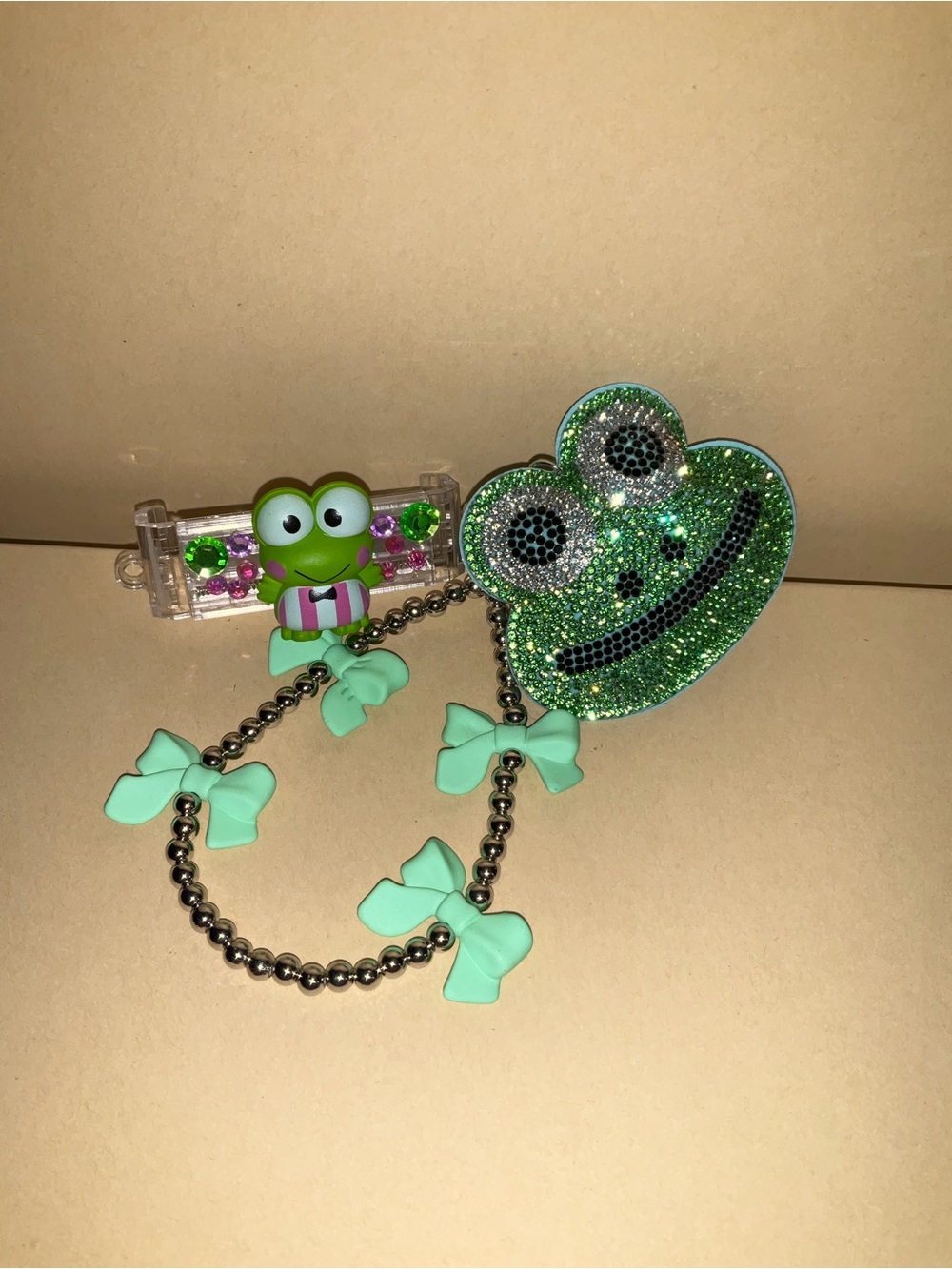 🐸Kerrope sparkling inspired custom cellphone holder